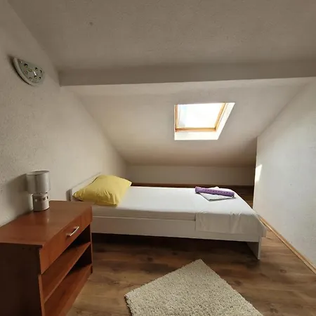Anita Apartment *